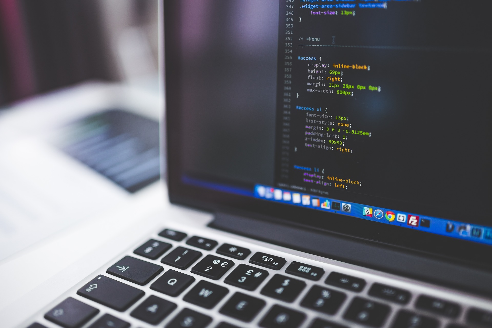 ANALYSTE-PROGRAMMEUR SENIOR